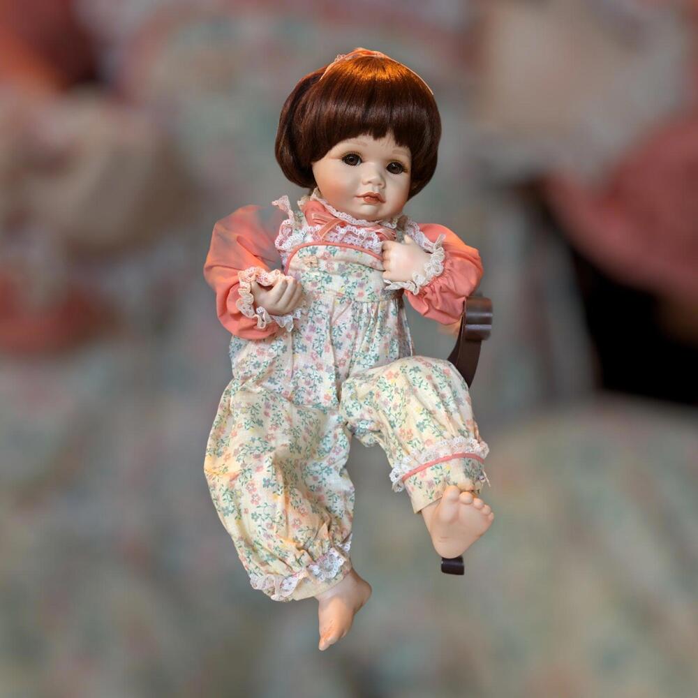 Her name is SARA from the Hamilton collection